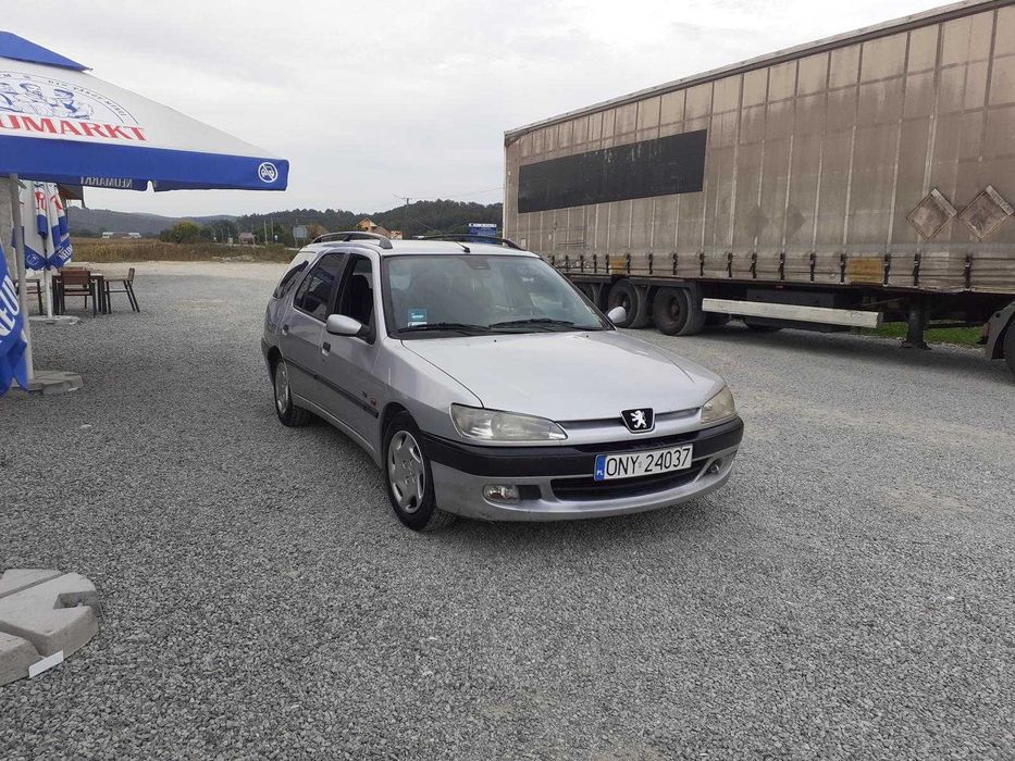 Vând urgent peugeot