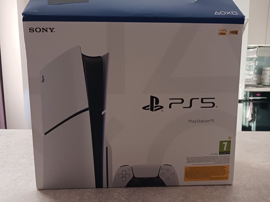 Playstation 5 Slim Disk + 2 джойстика / Гаранция 2027