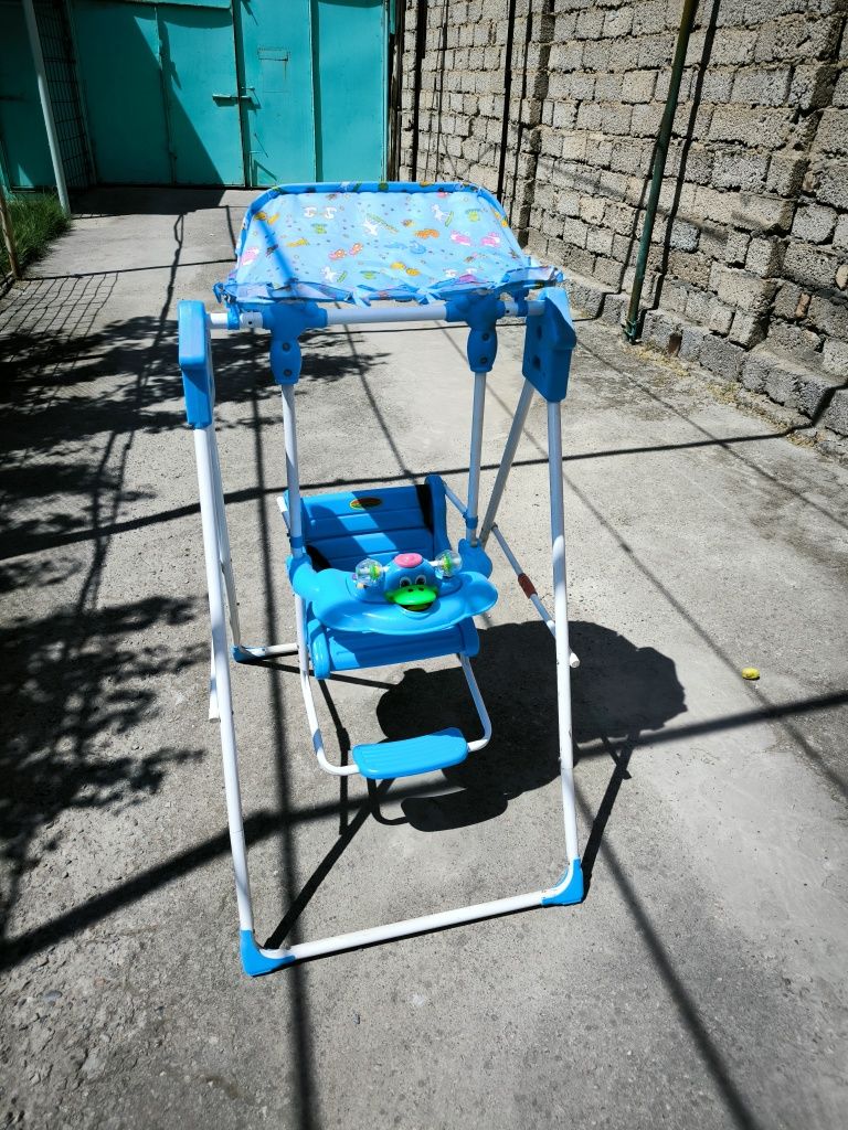 Продаются детские качели