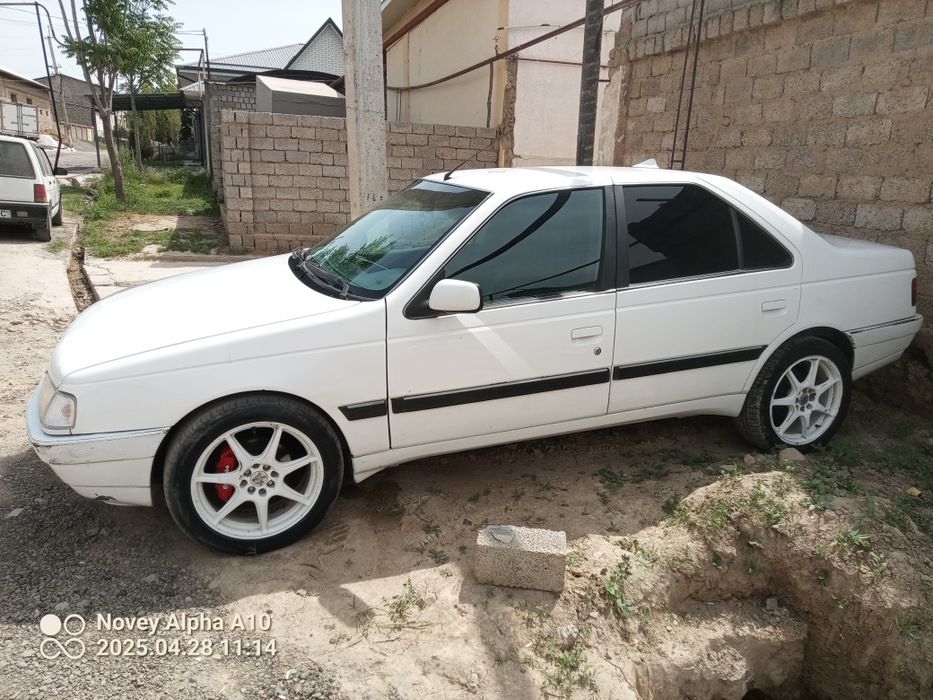 Пежо 405 бензин 1996йил