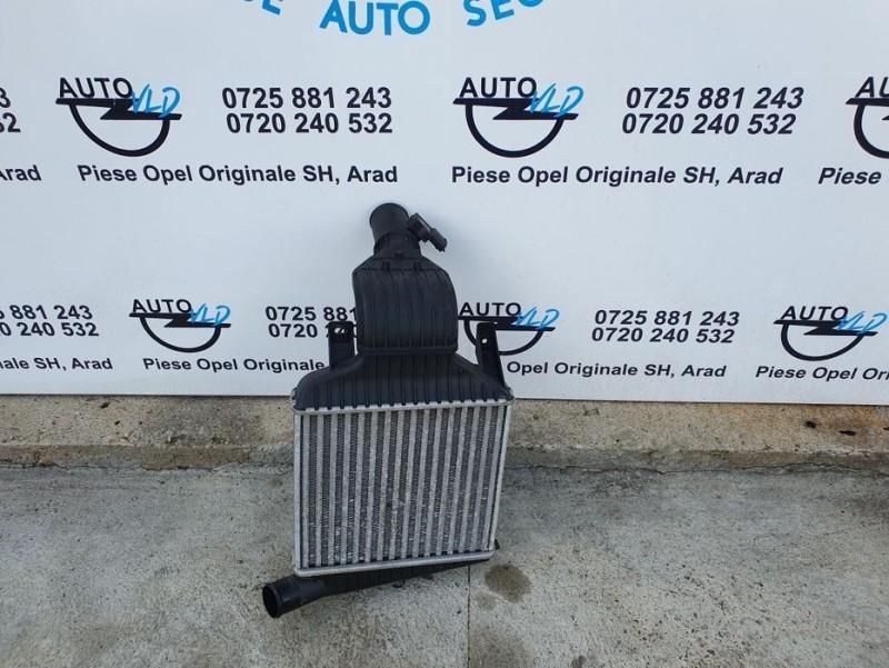 Radiator intercooler Opel Astra H GTC 1.6 i turbo; 2.0 i Turbo