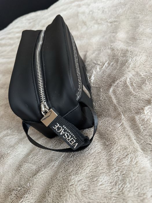 Чисто нова чанта Versace Fragrances