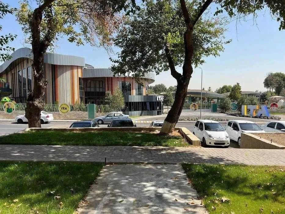 Продаётся нежилое помещение