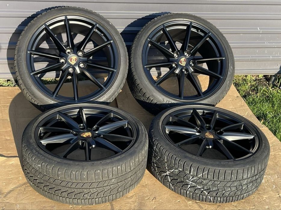 Roti iarna Porsche Carrera S 911 (992) ca si noi FACTURA