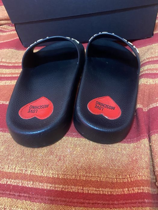 Papuci originali MOSCHINO