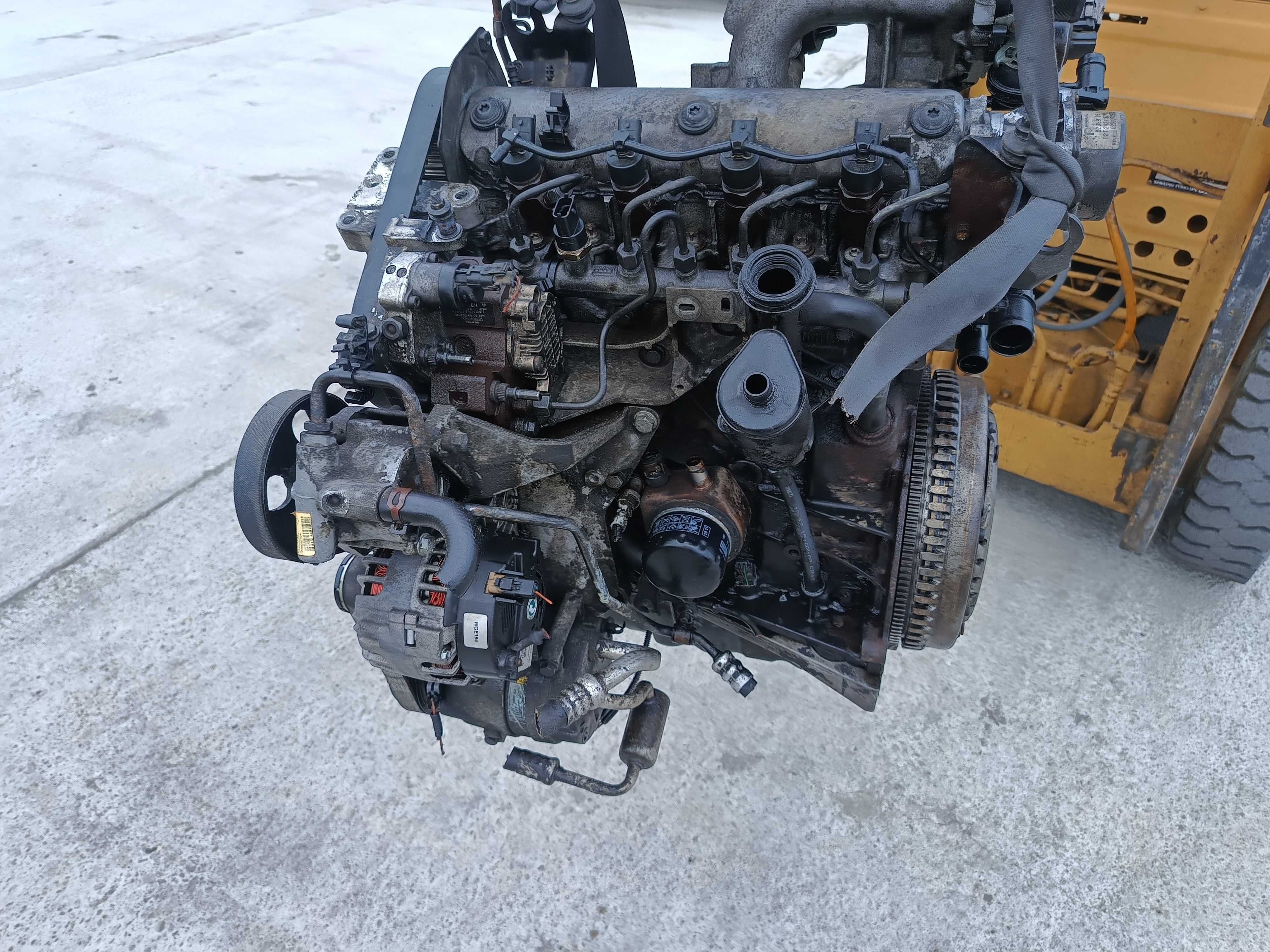 Motor cu injectie Renault Laguna 2 Trafic 1.9 dci 120 cp euro 3