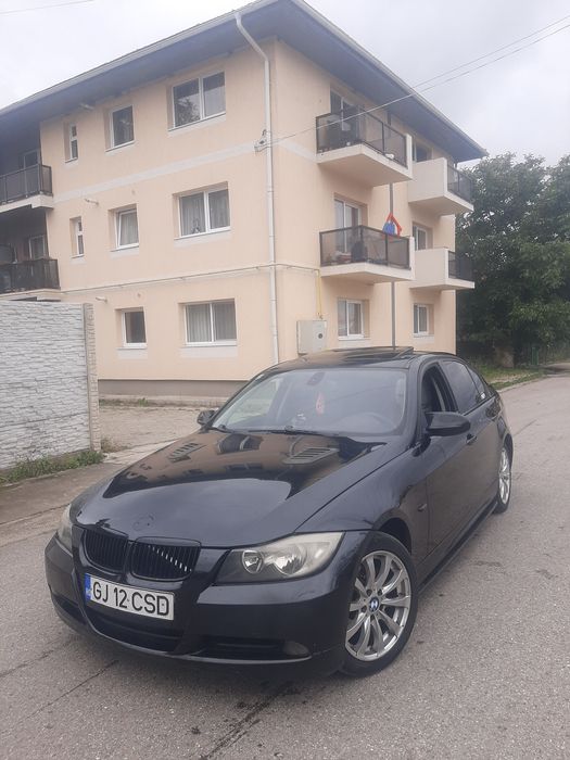 Vand BMW 318i din 2007