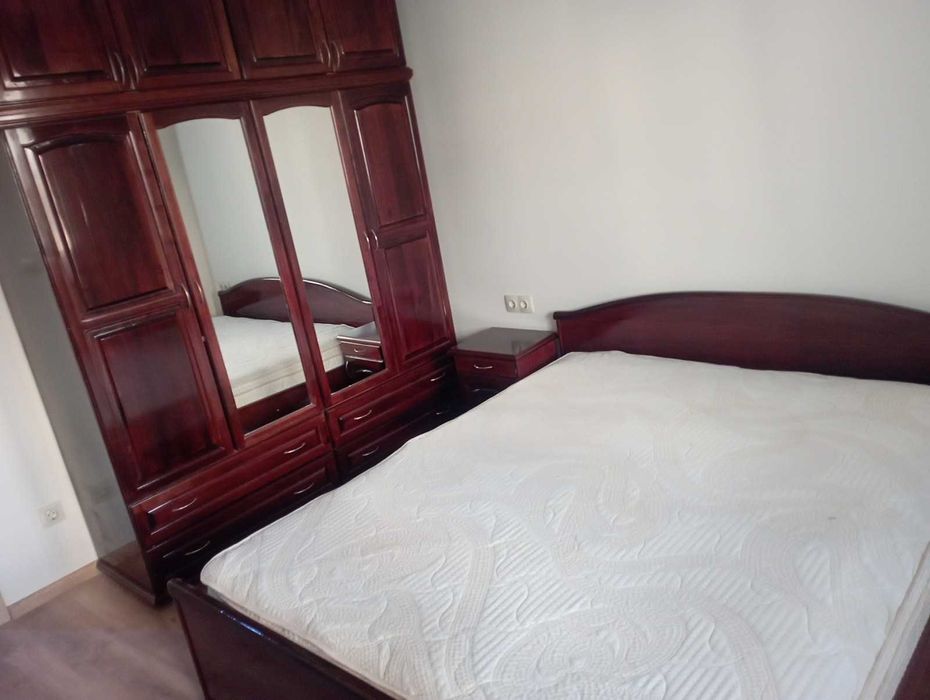 Дава се под наем Четиристаен апартамент в Бургас, Славейков - 85 кв.м за 450 € - Снимка #2