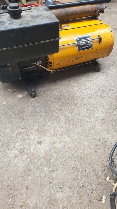 Vînd generator Bullcraft defect nu da scînteie
