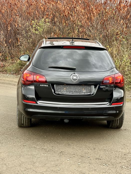 Opel Astra J • 1.7 Diesel • 2012