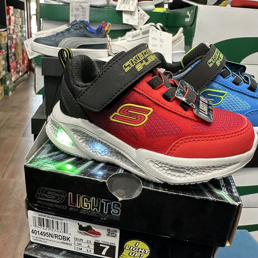 23;24;25;26 Skechers light Meteor | Светещи маратонки