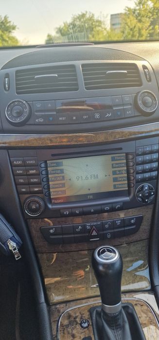 Продавам Мерцедес W 211  бензин 3.5