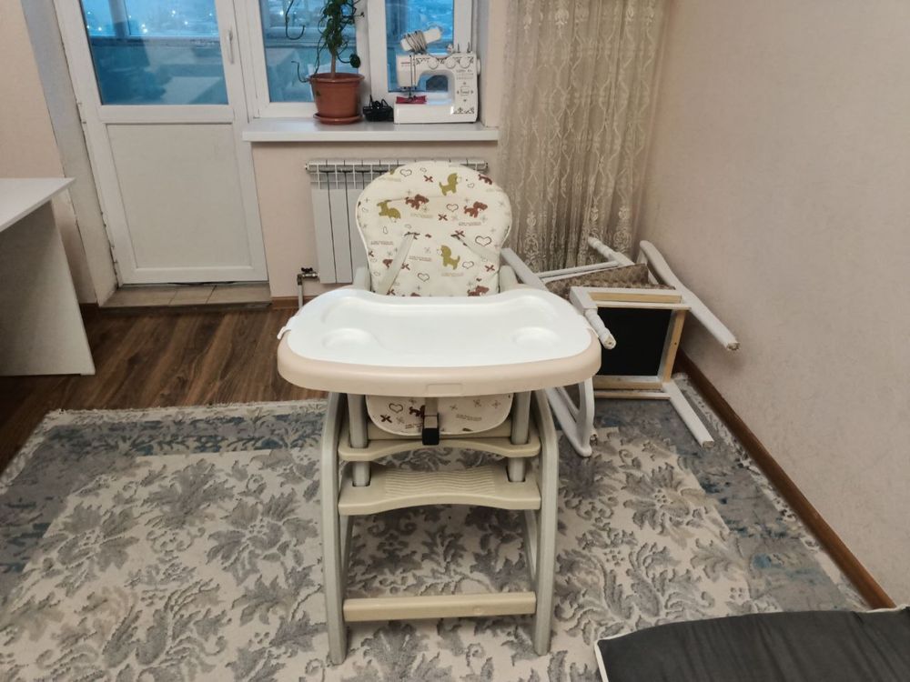 Срочно продаётся стульчик для кормления