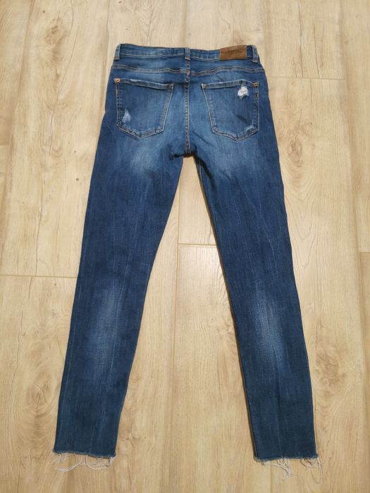 Blugi super skinny Bershka