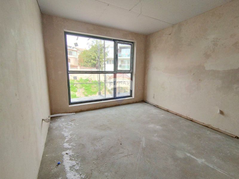 Продава се Многостаен апартамент в Варна, Виница - 237 кв.м за 1055 €/кв.м - Снимка #6