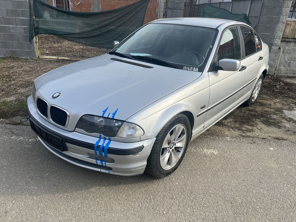 Aripa gri stanga dreapta e46 usa  stanga dreapta argintie