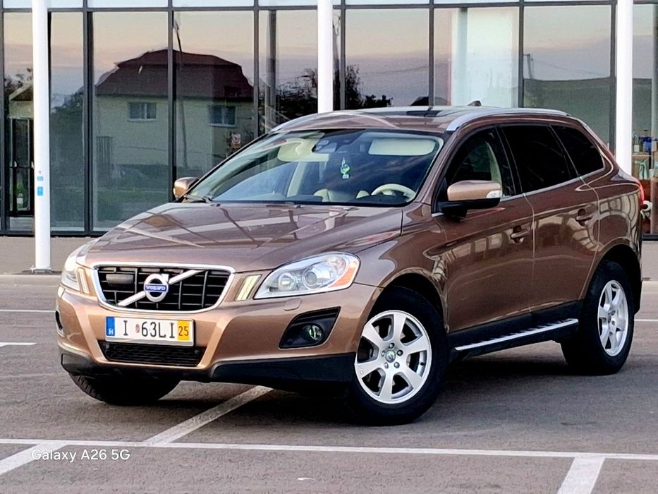 Volvo xc 60 4x4 2,4 diesel 163 cp 2010

Volvo Xc 60 4x4
Fabricație 20