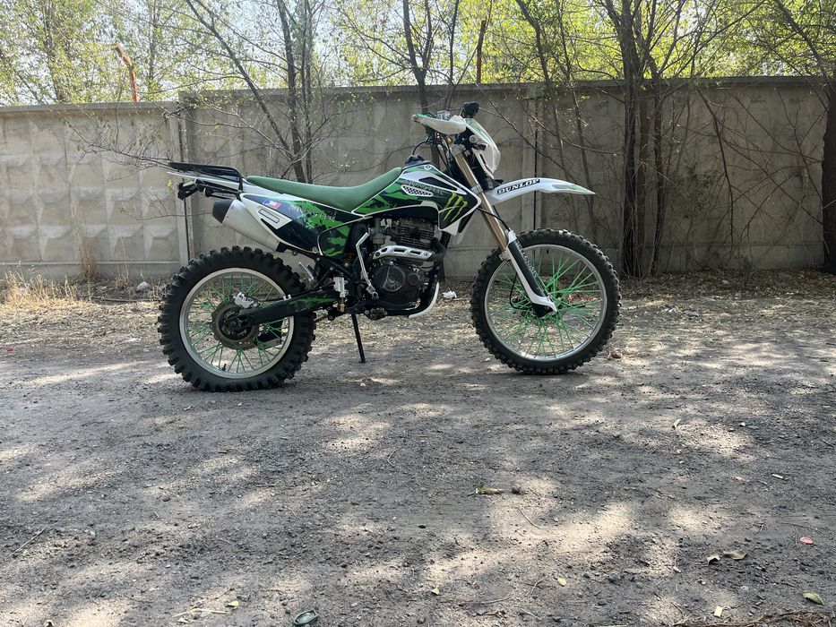 Эндуро 250 куб отличном состояние