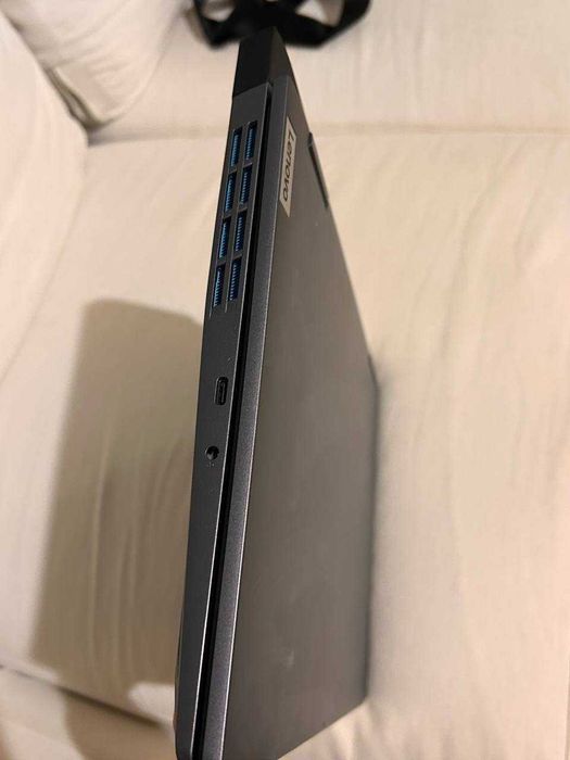 Lenovo Legion (i5-12450H / RTX 4050 / 16 GB RAM / 512 GB SSD)