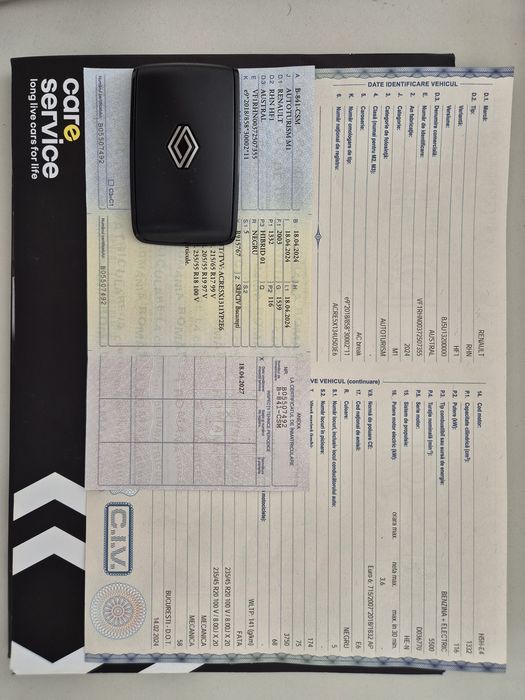 Renault Austral Alpin Esptit Hibrid 13.820km avariat