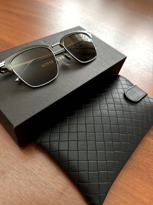 Солнцезащитные очки Bottega Veneta