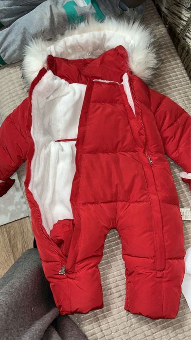 Продам комбез на девочку