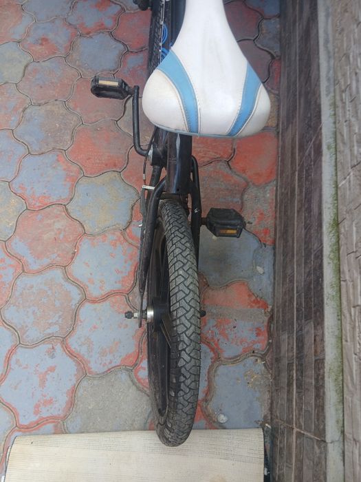 Vând bmx la o stare foarte buna