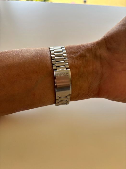 Seiko 5 SNXS77K1 Automatic- РЕЗЕРВИРАН!!!