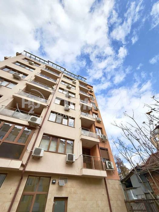 Дава се под наем Двустаен апартамент в София, Банишора - 75 кв.м за 699 € - Снимка #16