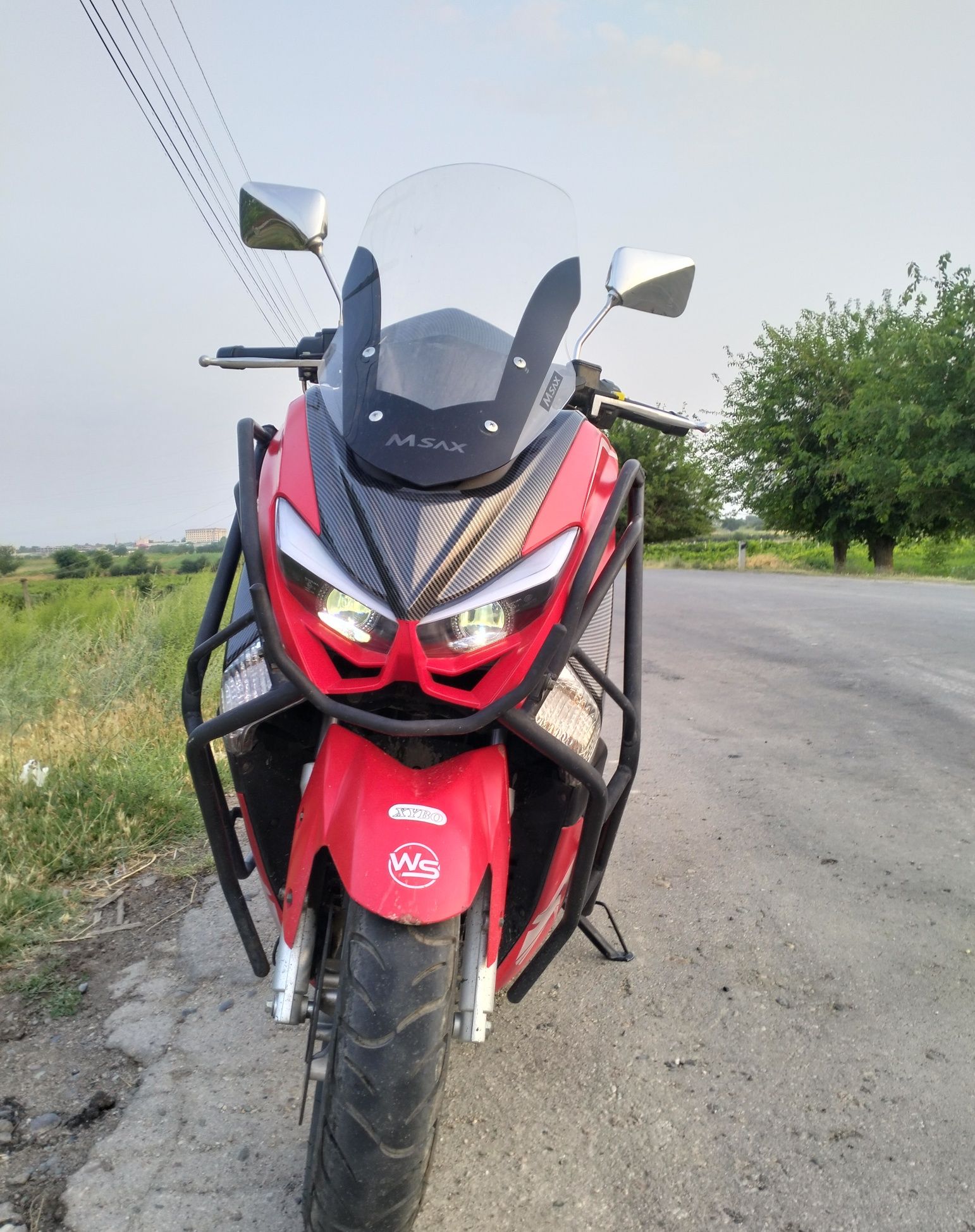 N Max 150 kubali