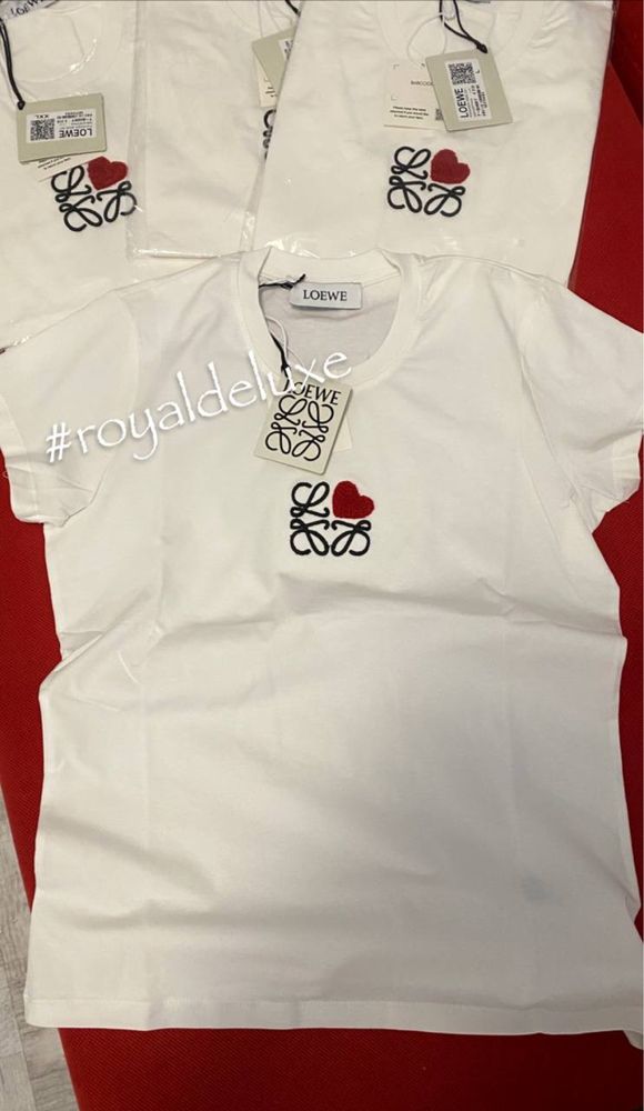 Stoc Tricou dama Loewe