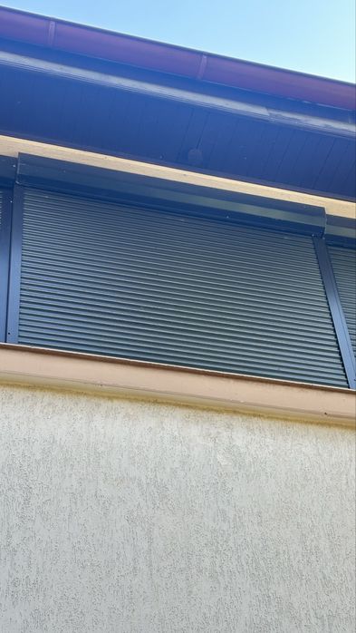 3 Rulouri exterioare aluminiu cu plase rulou