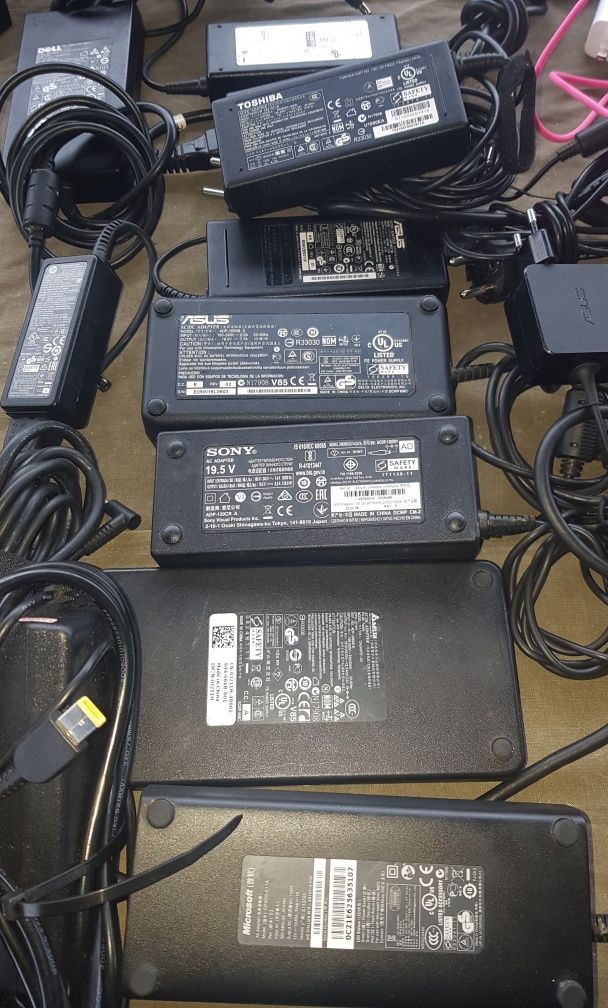 Incarcatoare laptop Sony Dell Hp Lenovo Asus Samsung Acer..ORIGINAL