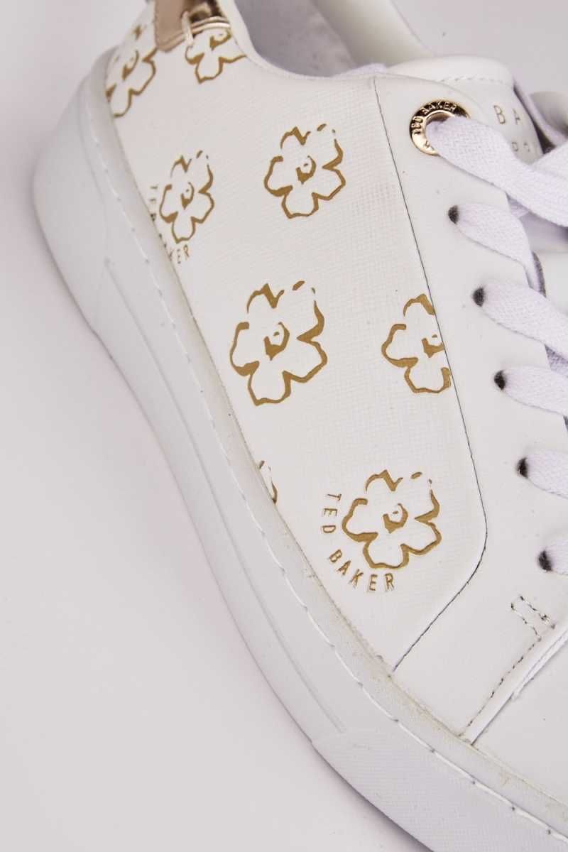 Сникърси Ted Baker
