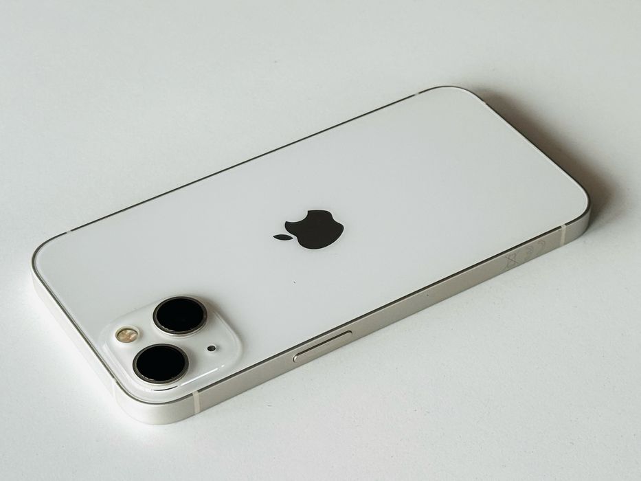 Iphone 13 128GB White Батерия 100% Гаранция 6 месеца