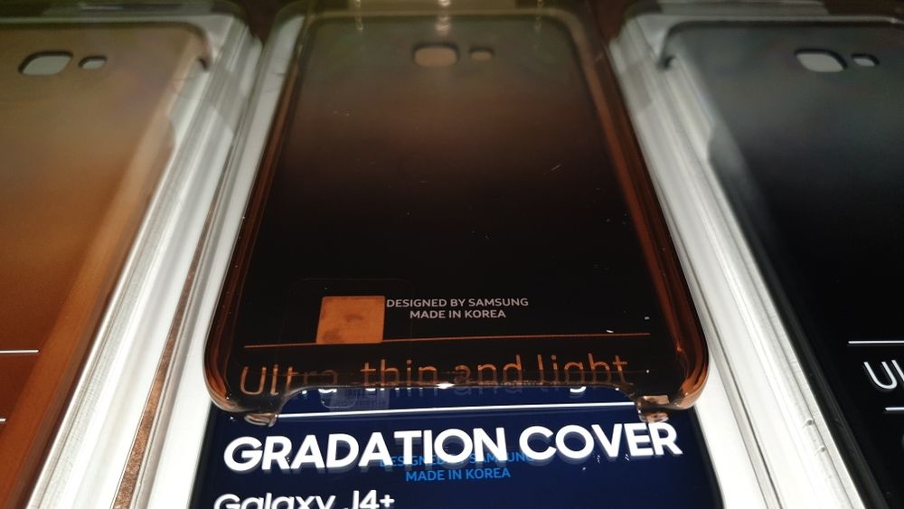 Husa originala Samsung Gradation Cover Galaxy J4+ J4 Plus J415