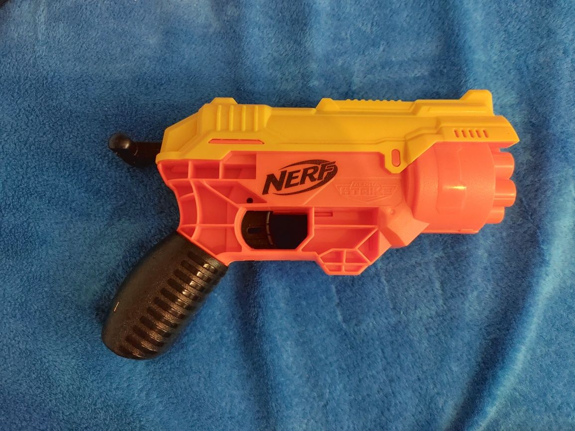 Pistol si Pusca Nerf