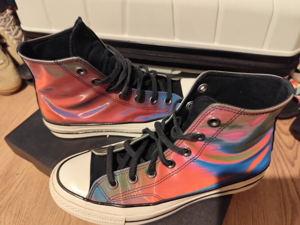 Кецове хамелеон Converse
