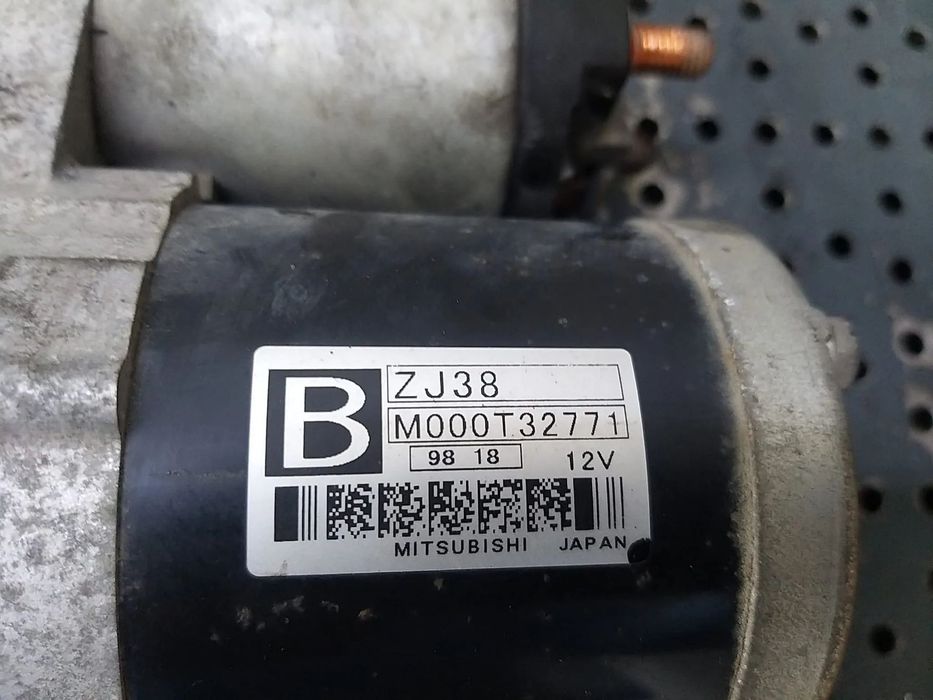 Electromotor 1.3 b mazda 2 m000t32771