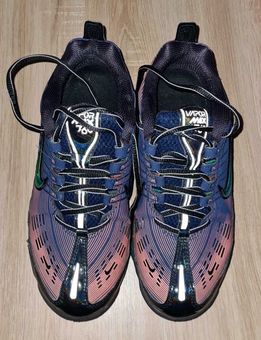 Adidasi Nike Vapormax