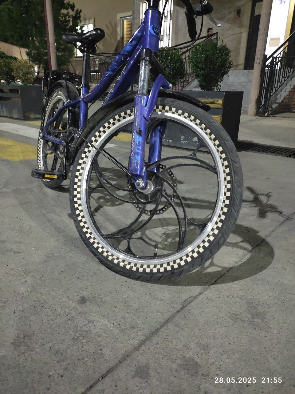 Velosiped 26 va 20 sotiladi!!!
