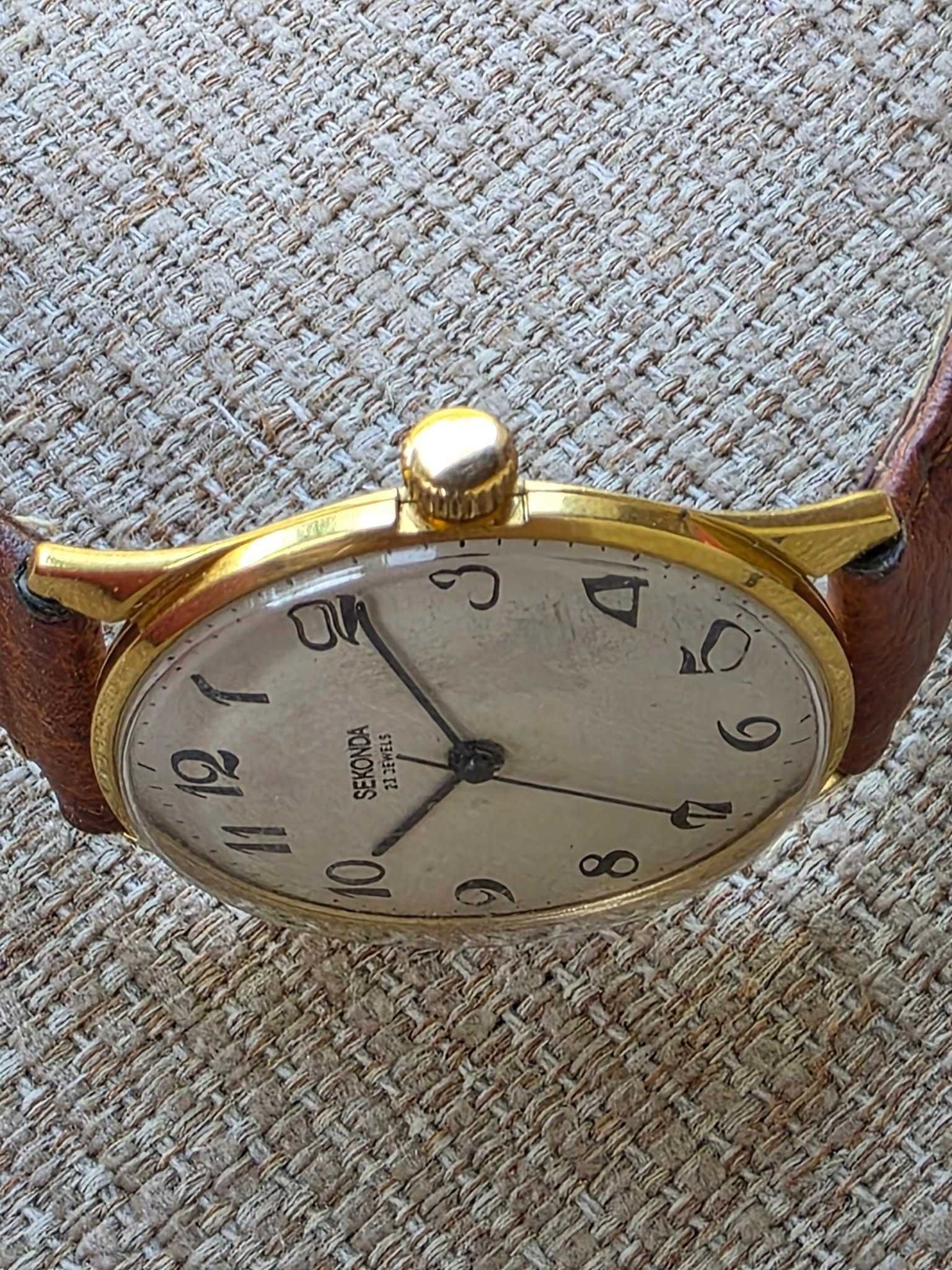 Ceas mecanic Sekonda cu mecanism rar - Raketa 2209