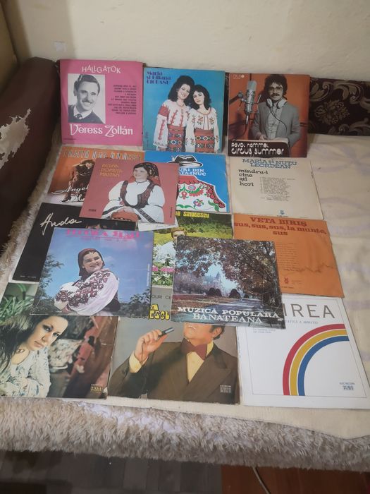 Discuri de muzică veche impecabile