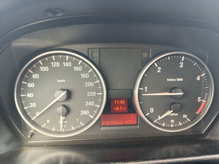 Vând autoturism BMW X1 xdrive 18d
