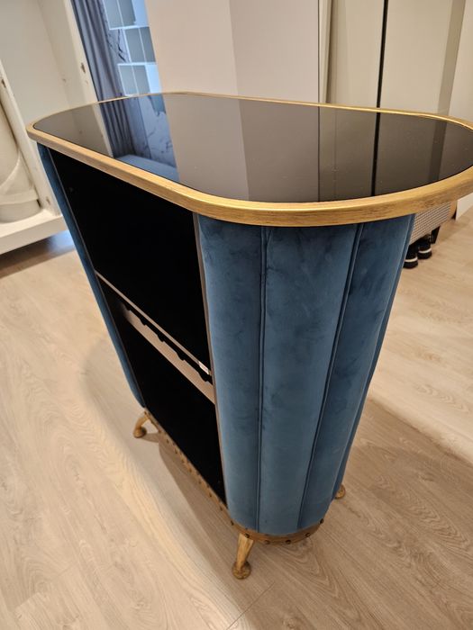 Bar Kare din catifea