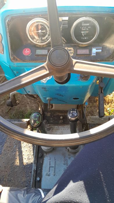 Vând Tactor Landini 5500