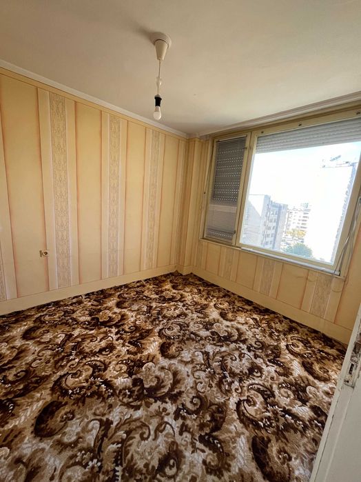 Продава се Двустаен апартамент в Ямбол, Диана - 50 кв.м за 1074 €/кв.м - Снимка #8
