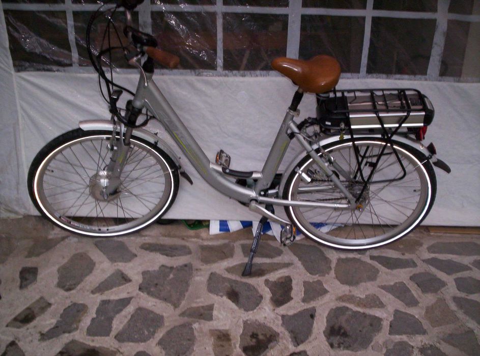 Bicicleta Electrica Aluminiu
