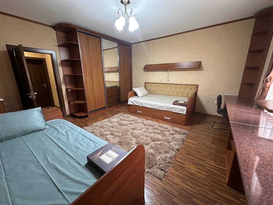 R4 Сдаётся квартира 3/7/9 на Мирабадский Метро Айбека!