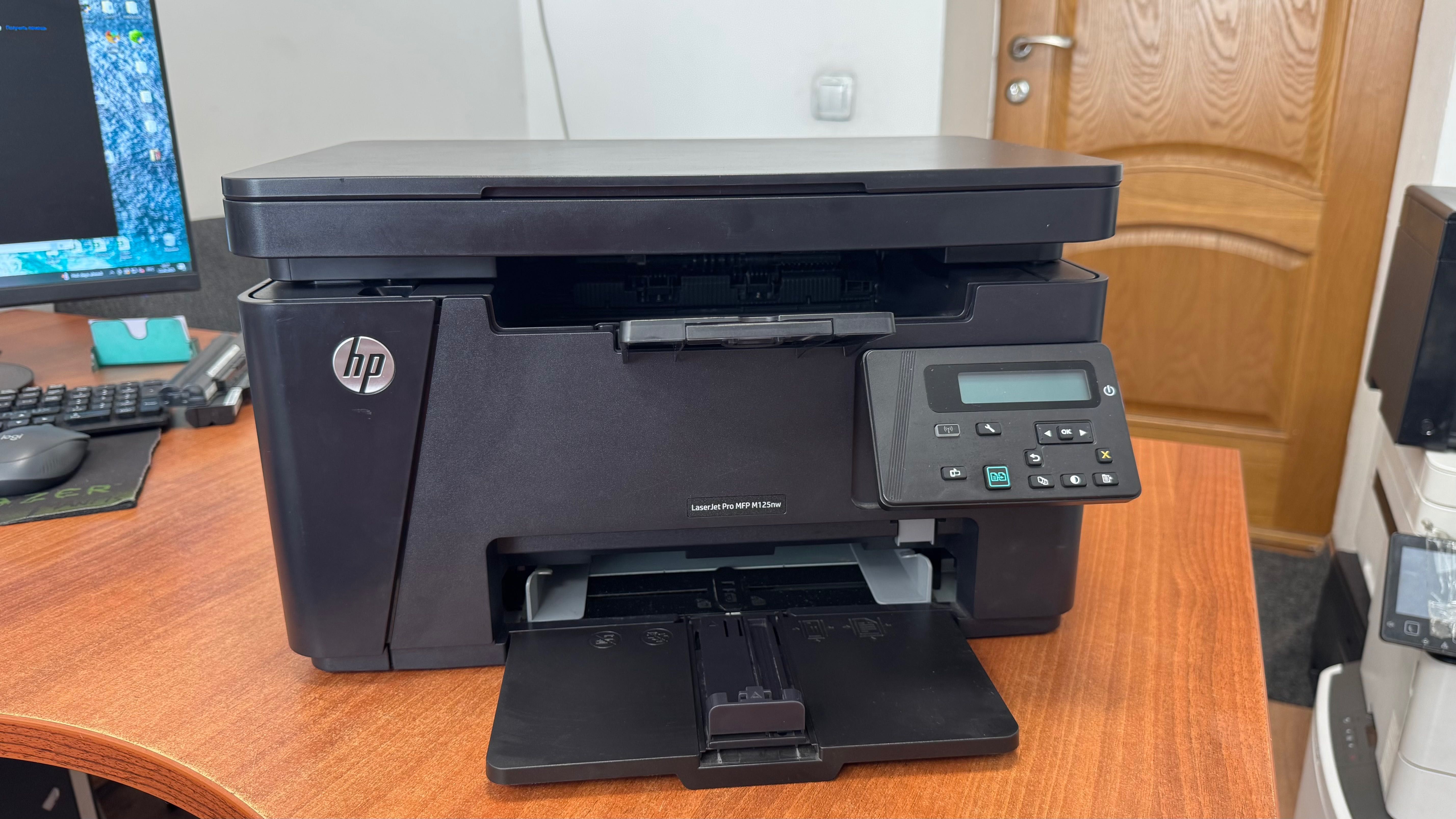 Принтер HP m125a